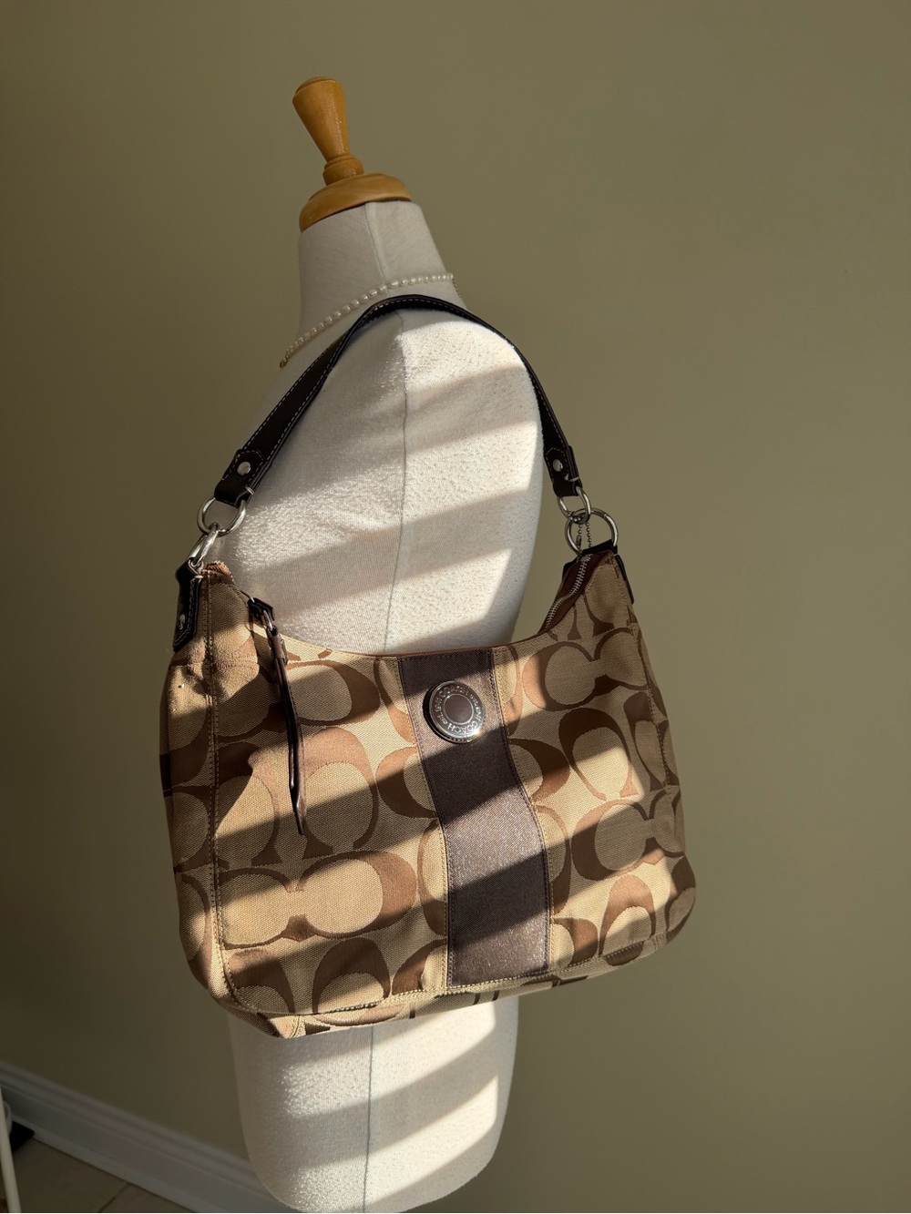 Coach Signature Shoulder Bag - NWT🤎